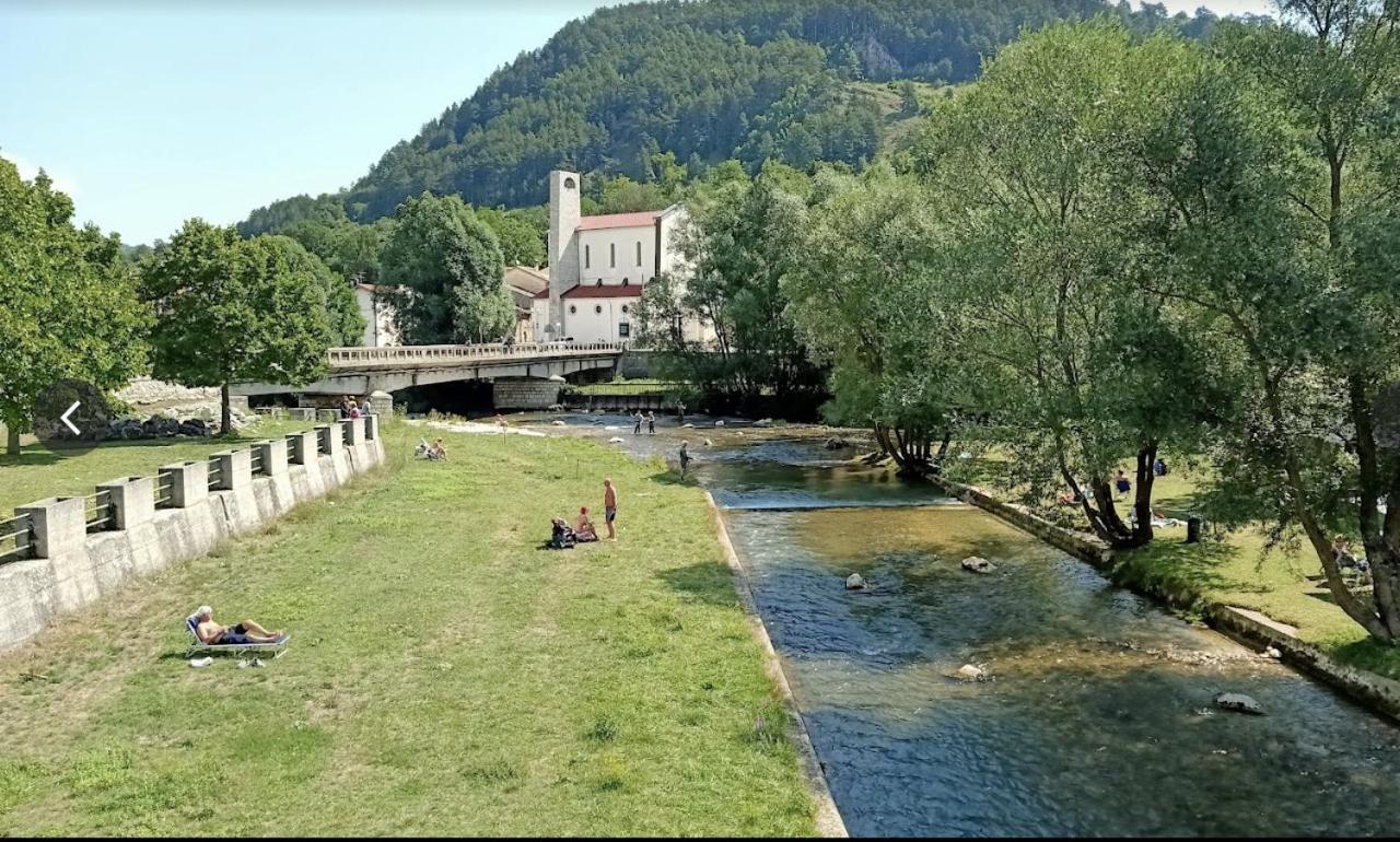 Villa La Grande Casa Di Montagna Castel Di Sangro Exterior foto